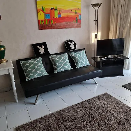 Apartment Sint James *